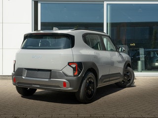 Thumbnail Mobil 6