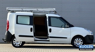 Thumbnail Mobil 4