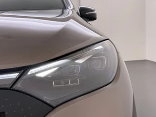 Thumbnail Mobil 10