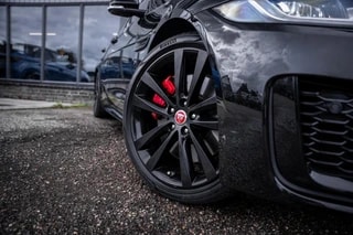Thumbnail Mobil 8