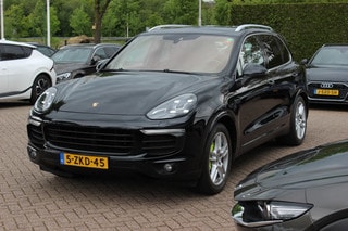 Thumbnail Mobil 6