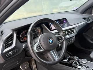 Thumbnail Mobil 8