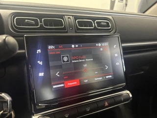 Thumbnail Mobil 8