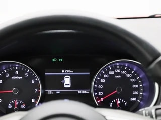 Thumbnail Mobil 8