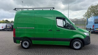 Thumbnail Mobil 4