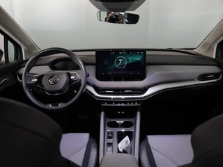 Thumbnail Mobil 6