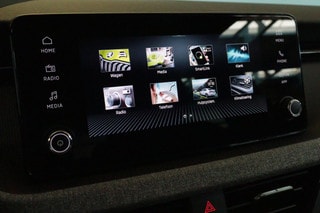 Thumbnail Mobil 8