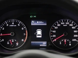 Thumbnail Mobil 8