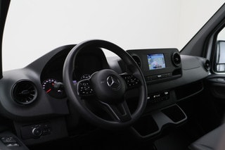 Thumbnail Mobil 2