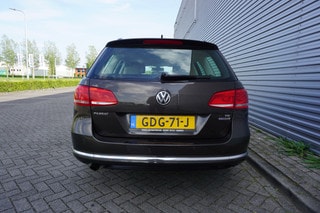 Thumbnail Mobil 7