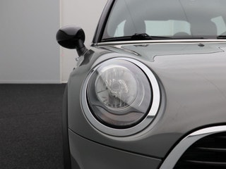 Thumbnail Mobil 8