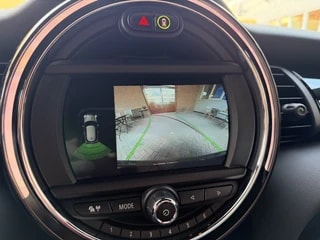 Thumbnail Mobil 6