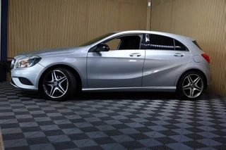 Thumbnail Mobil 10