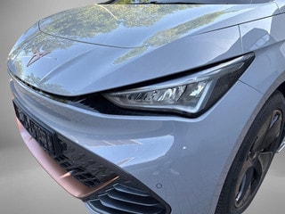 Thumbnail Mobil 8
