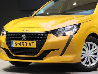 Thumbnail Mobil 8