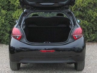 Thumbnail Mobil 6
