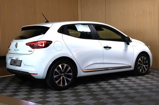 Thumbnail Mobil 6