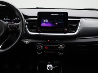 Thumbnail Mobil 8
