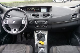 Thumbnail Mobil 8