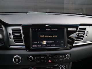 Thumbnail Mobil 6