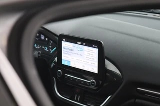 Thumbnail Mobil 6
