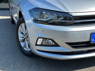 Thumbnail Mobil 6