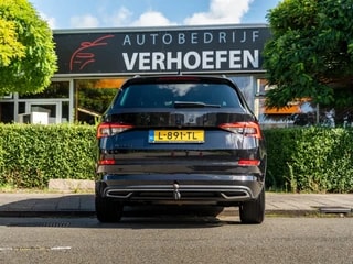 Thumbnail Mobil 8