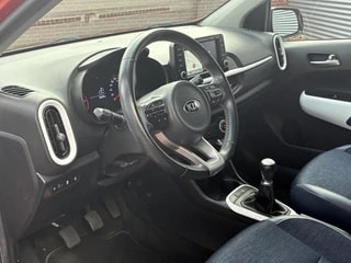 Thumbnail Mobil 6