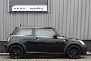 Thumbnail Mobil 6