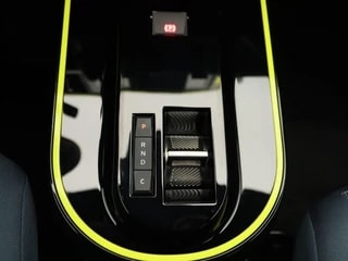 Thumbnail Mobil 10