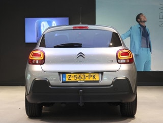 Thumbnail Mobil 8