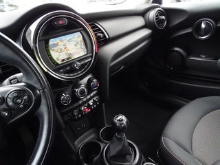Thumbnail Mobil 10