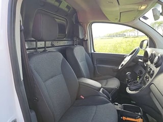 Thumbnail Mobil 7