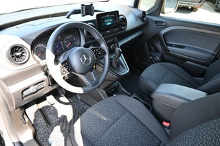 Thumbnail Mobil 4
