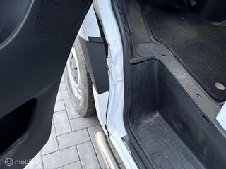 Thumbnail Mobil 8