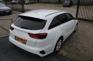 Thumbnail Mobil 7