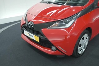 Thumbnail Mobil 9
