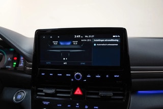 Thumbnail Mobil 9