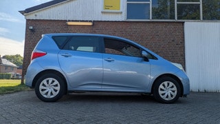 Thumbnail Mobil 6