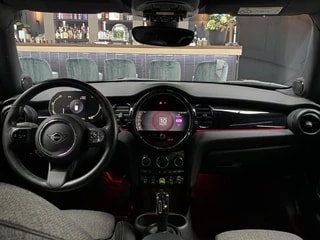Thumbnail Mobil 7