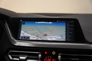 Thumbnail Mobil 8