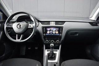 Thumbnail Mobil 6