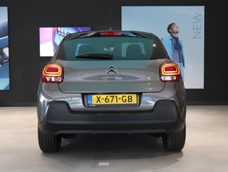 Thumbnail Mobil 8
