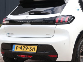 Thumbnail Mobil 6