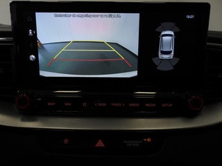 Thumbnail Mobil 8