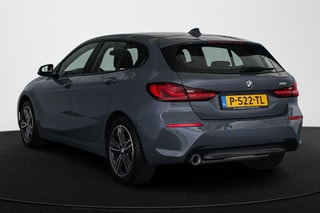 Thumbnail Mobil 4