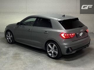 Thumbnail Mobil 8