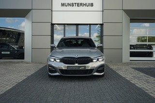 Thumbnail Mobil 8