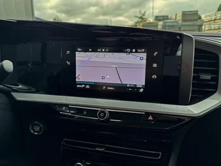 Thumbnail Mobil 10
