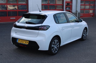 Thumbnail Mobil 4
